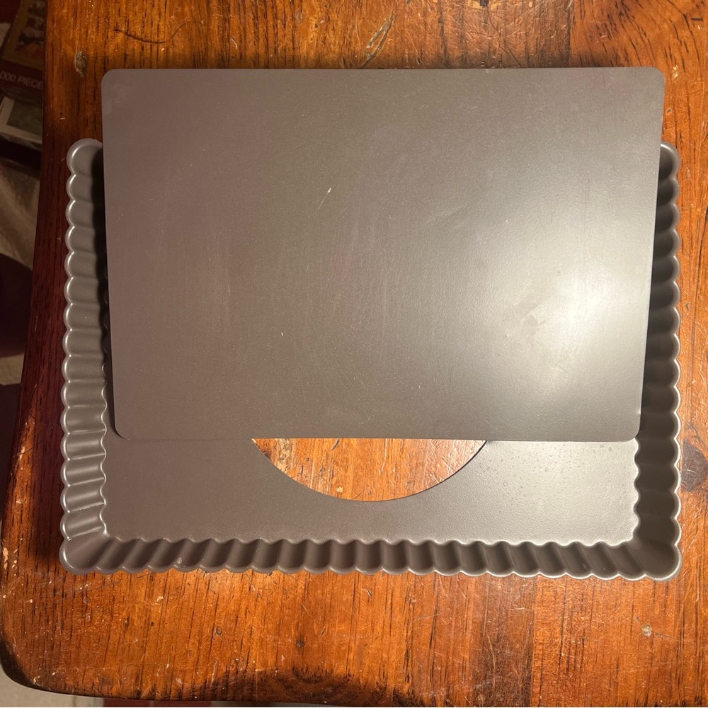 Metallic Rectangular Tart Pan - Picture 3 of 5